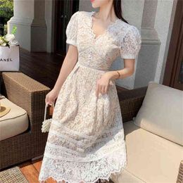 Hollow Out Dress For Women V Neck Puff Short Sleeve Lace Bowknot Elegant Dresses Female Fashion Clothes 210603
