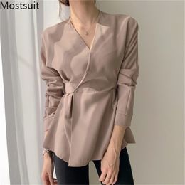 Autumn Korean Vintage V-neck Blouses Tunics Women Long Sleeve Belted Shirts Tops Fashion Office Workwear Elegant Blusas 210513
