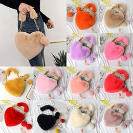 Cute Plush Ladies Heart Shaped Shoulder Bag Faux Fur Winter Female Clutch Purse Love Handbags Messenger Bag Women Small Bag