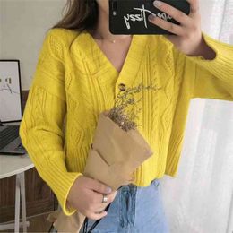 autumn sweater women Korean fresh lazy loose short twist cardigan V-neck full sleeve button style 210427