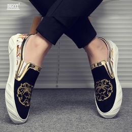 Men's shoes spring and autumn a foot gold embroidery fashion casual shoe new trend bean fisherman board shos Zapatos Hombre A15