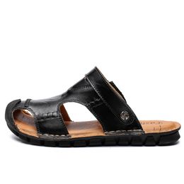 Fashion Men's Sandals Outdoor Lawn Sell well Sandy beach shoes Luxurys Designers Lady Gentlemen flip-flops Soft Bottom