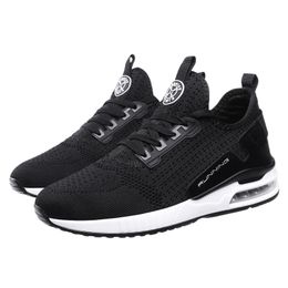 Top Quality 2021 Arrival For Men Women Sport Running Shoes Breathable Runners Triple Black Green Grey Flat Outdoor Sneakers SIZE 36-45 WY22-1820