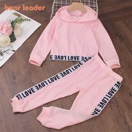 Bear Leader Letter Kids Clothes Girl Outfits Spring Autumn Baby Sets Long Sleeve Hooded Tops Pants 2pcs s Set 211025