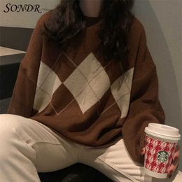 Women Argyle Knitted Sweater Autumn Winter O-Neck Oversized Pullovers Korean Preppy Style Loose Jumper Female Casual Sweaters 211215