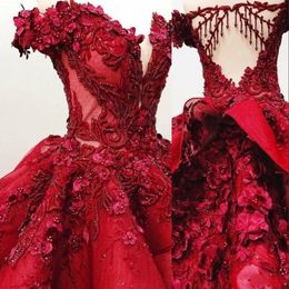 2022 Luxurious Burgundy Dark Red Prom Dresses Off Shoulder Keyhole Lace Appliques Flowers Peplum Hollow Back Chapel Train Evening Dress Party Gowns