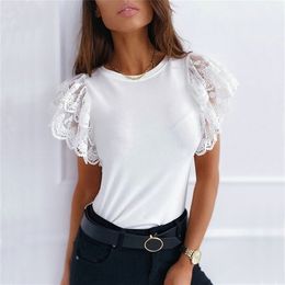 Summer Lace Patchwork Slim T-Shirt Women Ruffles Short Sleeve Tees Elegant Casual Solid Tops Ladies O Neck White Black Tops 210322