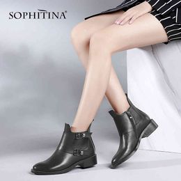 SOPHITINA Classic Ankle Boots Fashion Buckle Round Toe Handmade Genuine Leather Boots Winter Warm Low Heels Women Shoes B72 210513