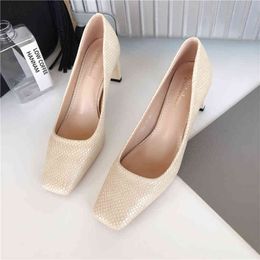 Autumn Fashion Women Pumps Snake Printed Ladies Thick High Heels Square Toe Pumps Shallow Slip On Office Work Shoes Woman 39 210513