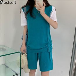 Summer Knitted Two Piece Shorts Set Women Sleeveless Pullover + Tracksuits Casual Korean Fashion Solid Matching 210513