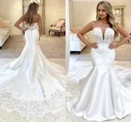 2022 Sexy Lace Appliques Wedding Dresses Mermaid Brial Gown Sweetheart Satin Buttons Back Beaded Luxury Formal Bride Dress Custom Made Vestidos De Novia