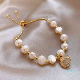 Charm bracelet Shell freshwater pearl bracelet exquisite girl friend simple design Bracelet