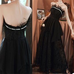 Chic A Line Evening Dresses With Feather Lace Strapless Spring Prom Pageant Gown Robe De Mariée Sweep Train Customise Formal Party Gowns