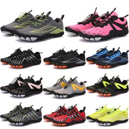 2021 Four Seasons Five Fingers Sports Scarpe sportive Net Net Extreme Simple Running, Cycling, Excuking, Green Pink Black Rocce Cramping 35-45 Quattordici