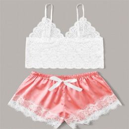 Sexy Women's Pajamas Lace Sleeveless Sleep Tops Camisole Female Casual Shorts V Neck And Comfortable Sleepwear 211203