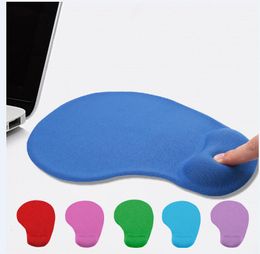 H-02 Silicone Mouse Pad with Wrist rest PU Hand Support Office Creative Fashion Non Slip