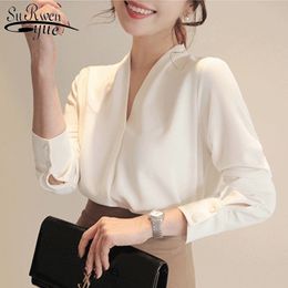 2021 Spring V-neck Womens Tops Long Sleeve Chiffon Blouse Summer New White Female Korean Tops Wild Loose Office Lady Clothing 210317