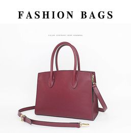 Fashion womens totes bags high-quality leather handbag solid Colour large-capacity 28CM design outdoor leisure lady bag