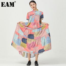 [EAM] Women Big Size Print Pleated Dress Stand Collar Short Puff Sleeve Loose Fit Fashion Spring Summer 1DD7358 210512