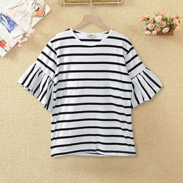 White Black Stripe O Neck Casual Cotton Tee Shirts for Women Chic Fashion S XXL Plus Size Trend Spring Summer Tshirts Tops 210527