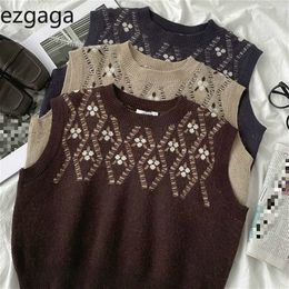 Ezgaga Knitted Sweater Vest Women Sleeveless Fashion Flower Preppy Style Ladies O-Neck Vintage Pullovers Streetwear Casual Tops 210430