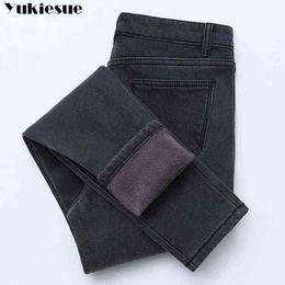 Winter Jeans For Women high Waist Female Trousers Thickened Plus size Velvet Thick Warm push up mom woman 211129