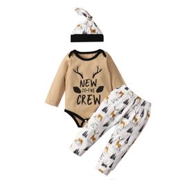 3pcs Newborn Baby Boy Girl Christmas Outfit Reindeer Letter Print Long Sleeve Romper Cute Animal Graphic Pants with Hat G1023