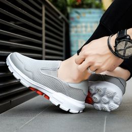 2021 Men Women Running Shoes Black Blue Grey fashion mens Trainers Breathable Sports Sneakers Size 37-45 wm