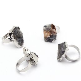 Natural Grey Agate Irregular Crystal Cluster Stones Ring European And American Party Aura Adjustable Rings Fine Gift Fashion Charm Reiki Heal Jewelry
