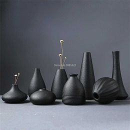 Modern 8 Style Black Ceramic Flower Arrangement Small Vase Home Decoration Tabletop Ornament Crafts 211215