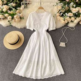 Women Spring Summer Fashion V-neck Single Breasted Slim A-line Dress Short Sleeve Elegant Clothes Vesitdos R773 210527