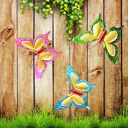 Decorative Objects & Figurines 3PCS Metal Butterfly Wall Hanging Style Home Decoration On The Realistic Garden Decor Butterflies For