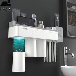 Wall Mount Toothbrush Holder Automatic Toothpaste Dispenser Toothpaste Squeezer with Cup Storage Rack Bathroom Accessories Set 210322