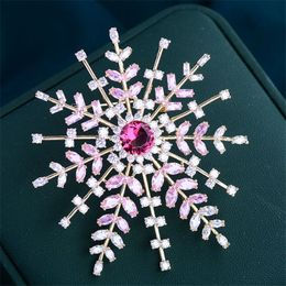 Winter Snowflake Brooches Pins Christmas Wedding Gift Luxury Jewellery Pink Yellow Cubic Zirconia Flower Corsage Brooch Pin