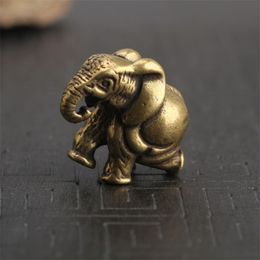 Retro Carved Pure Copper Elephant Small Statue Feng Shui Ornaments Handmade Brass Animal Crafts Home Decor Office Desk Figurine