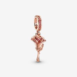 Nuovo arrivo 100% argento sterling 925 fiore rosa ciondola il fascino adatto agli accessori europei originali dei gioielli di moda del braccialetto di fascino