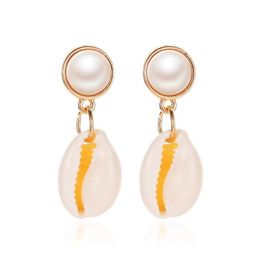 Shell Round Pearl Charm Earrings Ethnic Style Beach Alloy Stud Earring For Women Vacation Party Ear Drop Ornaments Accessories Gold White K