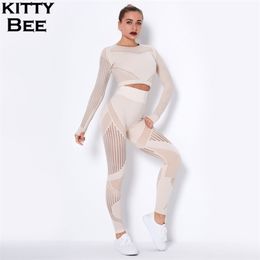 Gym Sport Set Women Mesh Yoga Workout Clothes For Long Sleeve Crop Top Sexy Seamless Leggings Fitness Clothing 210813