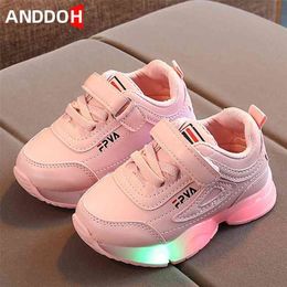 Size 21-30 Children Casual Baby Shoes Glowing Sneakers Kid Led Light Up Toddler Baby Unisex Shoes Sneakers with Luminous Sole 210326