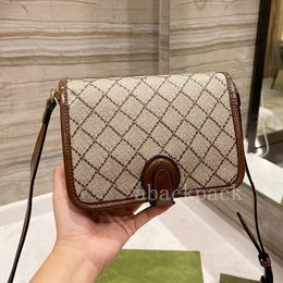 Designer Bag Retro Magnet buckle Fashion women CrossBody Handbag Quality luxurys lady Shoulder purse Handbags Metallic print Leather purse Snapshot Bags