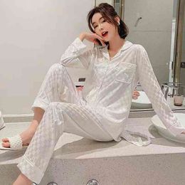 Pyjamas Spring / Summer Sleepwear Autumn Ice Silk Long Sleeve Trousers Suit women's nightwear White plaid Pyjamas Set