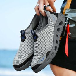 Hiking Footwear Men Water Shoes Upstream Sneakers Outdoor Hiking Fishing Aqua Beach Shoes Seaside Barefoot Sports Gym Shoes Breathable Plus Size HKD230706