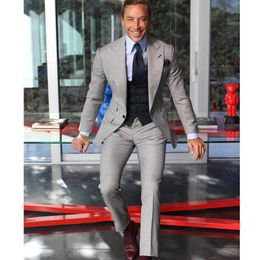 Grey Formal Men Suits for Wedding Slim Fit 3 Piece Male Jacket Black Vest with Pants Custom New Fashion Clothes 2021 X0909