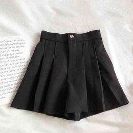 Summer Women Casual Button Solid Colour High Waist Pleats Shorts Fashion Loose Zipper Fly Suit Wide Leg 210430