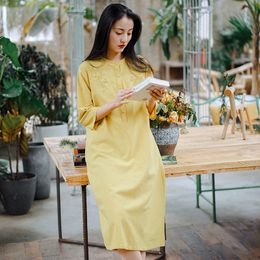 Johnature Women Embroidery Floral Shirt Dresses Seven Sleeve Cotton Linen Solid Colour Spring Stand A-Line Dresses 210521