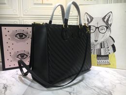 Designer Bags High Capacity Leather Luxury Crossbody Bag With Adjustable Straps Shoulder Handbags Hasp Up Fashion Women Handbag Black Double Handle Tote Bag