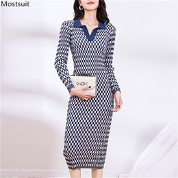 Spring Autumn Women Long Plaid Knitted Dress Korean Fashion Elegant Full Sleeve V-neck Slim Sweater Dresses 210513