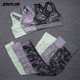 SVOKOR Camo Seamless Yoga Suits Hollow Fitness Tank Workout Leggings High Impact Sport Bra 2 Pcs Sports Set Women Gym Sets 210813