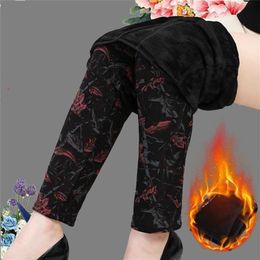 Wear Autumn Winter Middle Age Women Plus Thick Velvet Leggings Female Mom High Elastic Pants Print Flower Trouser M156 211204