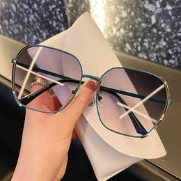 Sunglasses 2021 Trendy Women's Net Red High-end Feeling, Small Face in Summer, Fashion, Uv Protection,